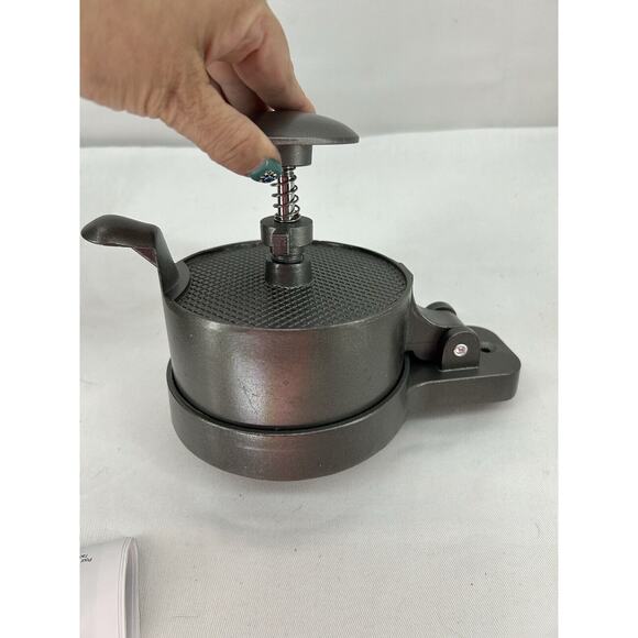 Weston Burger Express with Compacting/Ejector Button Model 07-0310-W New - Picture 4 of 5